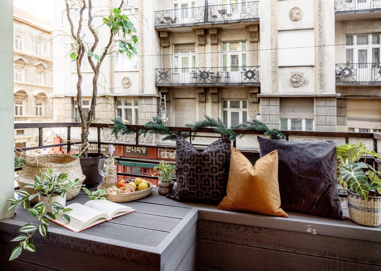 Chill On The Screened Balcony-Budapest Most Historic Landmarks מראה חיצוני תמונה